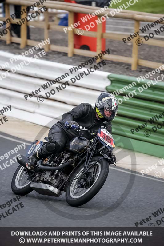 Vintage motorcycle club;eventdigitalimages;mallory park;mallory park trackday photographs;no limits trackdays;peter wileman photography;trackday digital images;trackday photos;vmcc festival 1000 bikes photographs